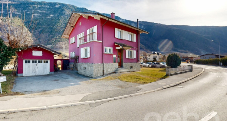 Villa familiale de 7p. et studio dans les combles - région Martigny image 3
