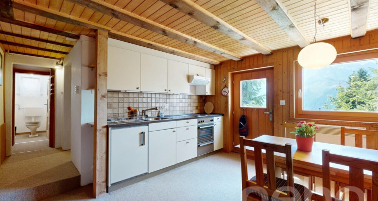 Alpines Chalet mit Einliegerwohnung und traumhafter Bergsicht image 11