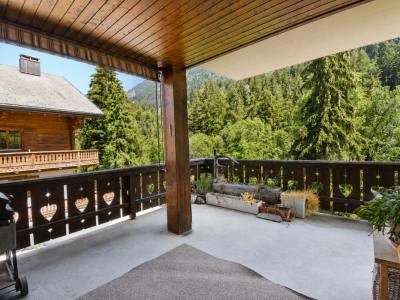 Bel appartement de 3,5 pièces (possibilité de transformation en 4,5 pièces) à Champéry image 2