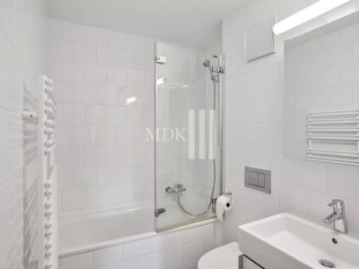 Magnifique appartement Ski in and out image 9