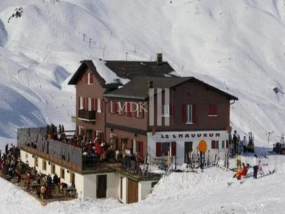 Restaurant/hôtel sur les pistes des Portes du Soleil image 2
