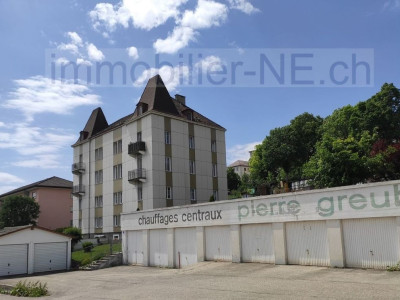 Immeuble de rendement avec 9 appartements, 1 atelier et 8 garages image 1