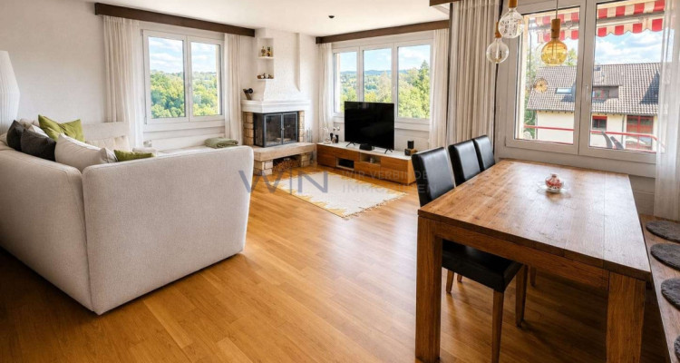 Familienparadies mit traumhafter Aussicht image 1