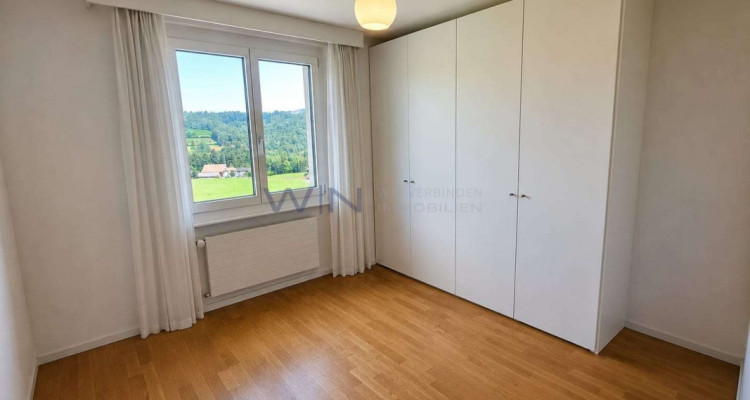 Familienparadies mit traumhafter Aussicht image 5