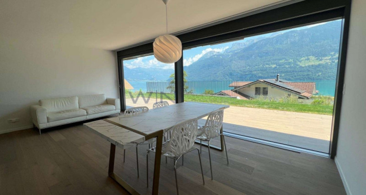 High-End Ausbau mit unverbaubarer Top-Seesicht image 5