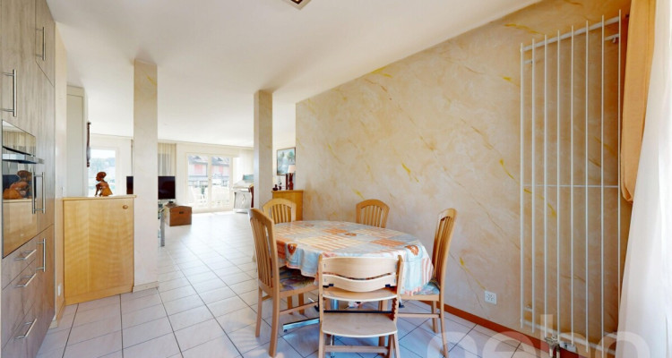 Grand appartement lumineux, calme absolu, entre lac et autoroute image 9