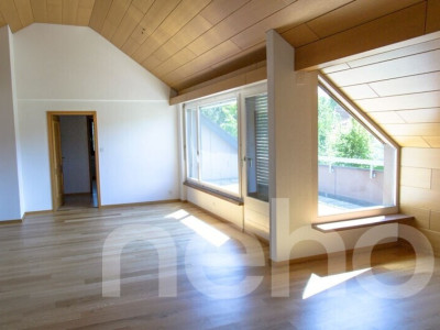 Wohnkomfort über den Dächern von Mörschwil - 3.5-Zi. Dachwohnung image 3