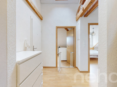 Charmante 3.5-Zimmer-Dachwohnung mit Balkon an ruhiger Lage in Basel image 4