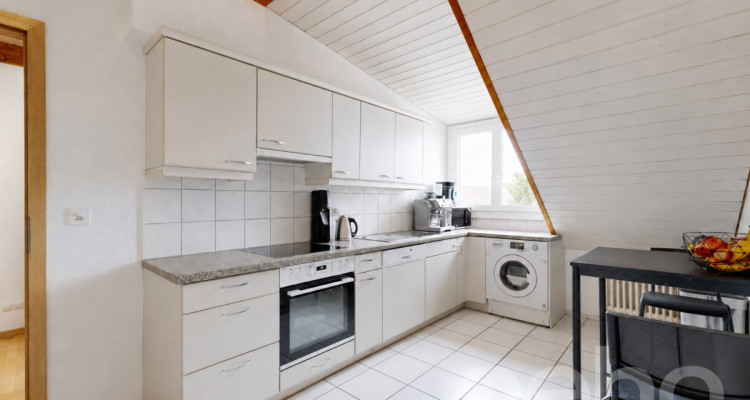 Charmante 3.5-Zimmer-Dachwohnung mit Balkon an ruhiger Lage in Basel image 7