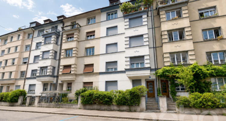 Charmante 3.5-Zimmer-Dachwohnung mit Balkon an ruhiger Lage in Basel image 11