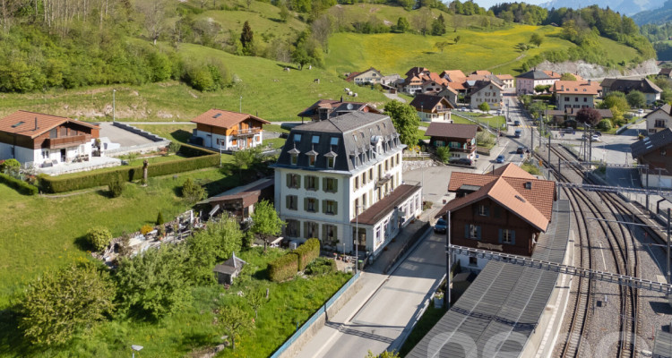 Hôtel de caractère avec fort potentiel de développement image 4