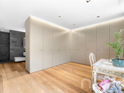 Exklusive Luxuswohnung der Extraklasse - Wohnen auf einer Ebene image 4