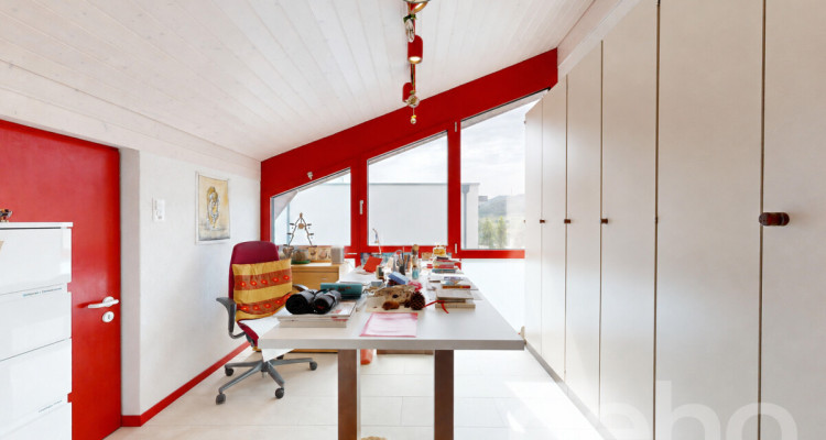 Wohnung mit offenem Raumkonzept, Wintergarten und besonderem Charakter image 7