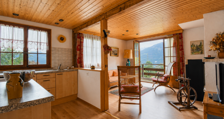 Charmant chalet dans le cadre verdoyant de Daviaz image 4
