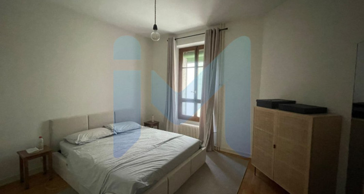 Appartement de 3 pièces au 3ème étage situé à Genève 1205 image 2