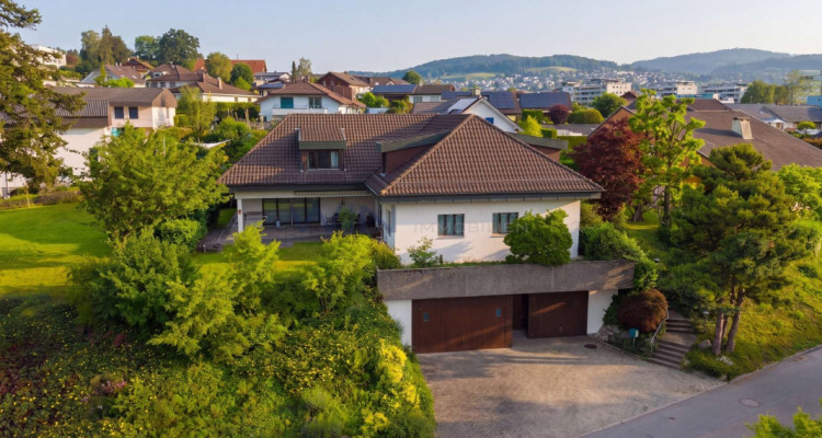 Wo Visionen wachsen - Villa mit Bau-Reserve image 1