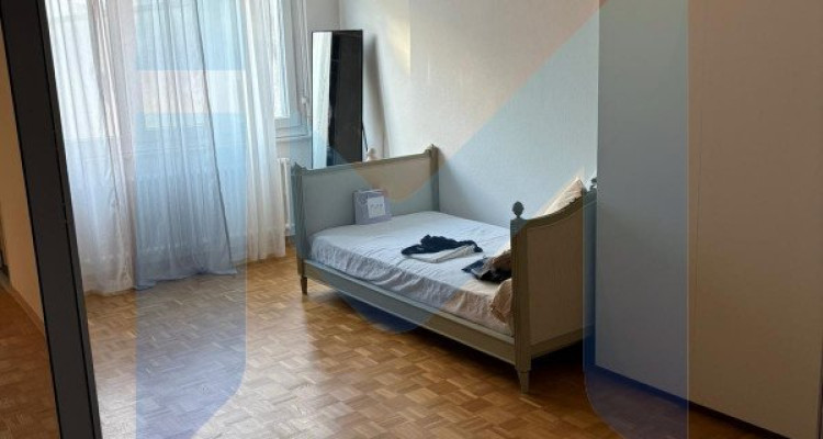 Appartement de 4 pièces au 2ème étage situé à Genève 1202 image 7