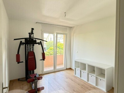 Appartement spacieux, lumineux et vue apprenable sur le lac ! image 7