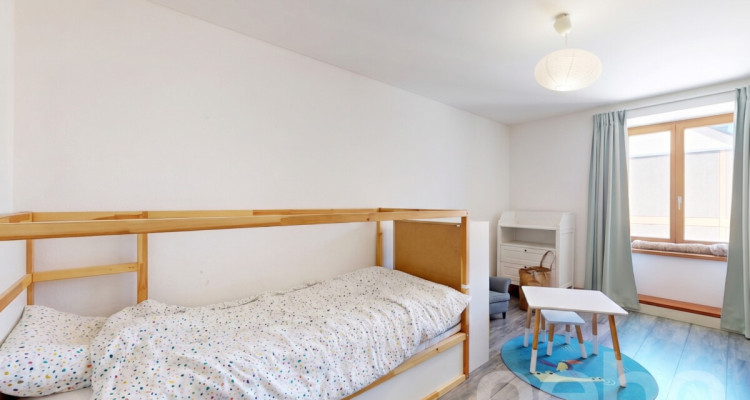 Splendide duplex de 6,5 pces (217 m²) ? Idéal pour les familles image 9
