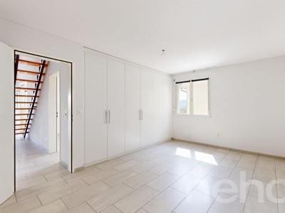 4.5 Zimmer-Maisonettewohnung in Brittnau image 9