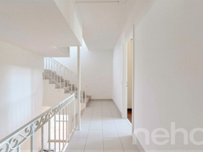 Attique de 4.5 pcs de 123m² avec terrasse de 37m² et vue panoramique s image 3