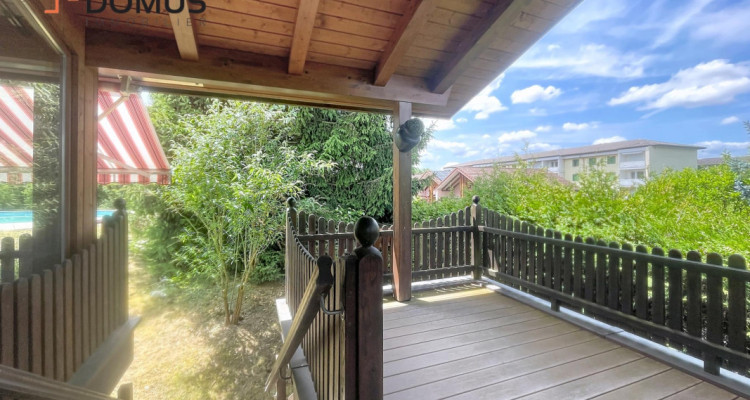 Villa individuelle avec piscine sur magnifique parcelle arborisée image 12