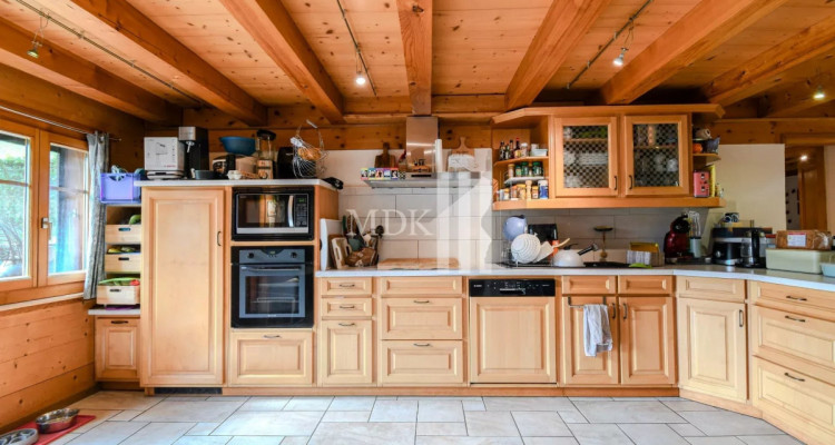 Authentique chalet de deux appartements image 13