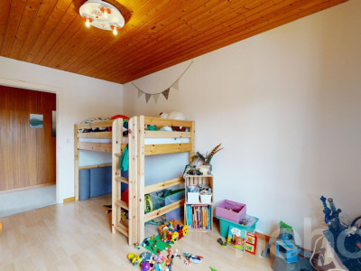 Preiswerte Dachwohnung mit Weitsicht an ruhiger Lage image 8