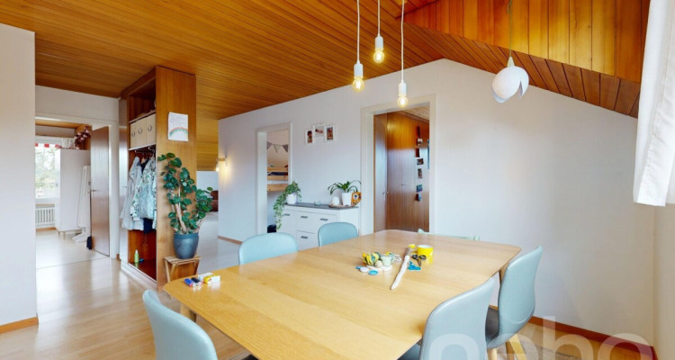 Preiswerte Dachwohnung mit Weitsicht an ruhiger Lage image 3