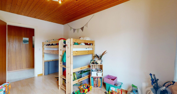 Preiswerte Dachwohnung mit Weitsicht an ruhiger Lage image 8
