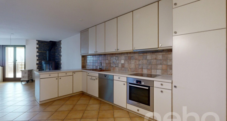 Appartement avec panorama sur le lac et les Alpes, proche du centre image 7