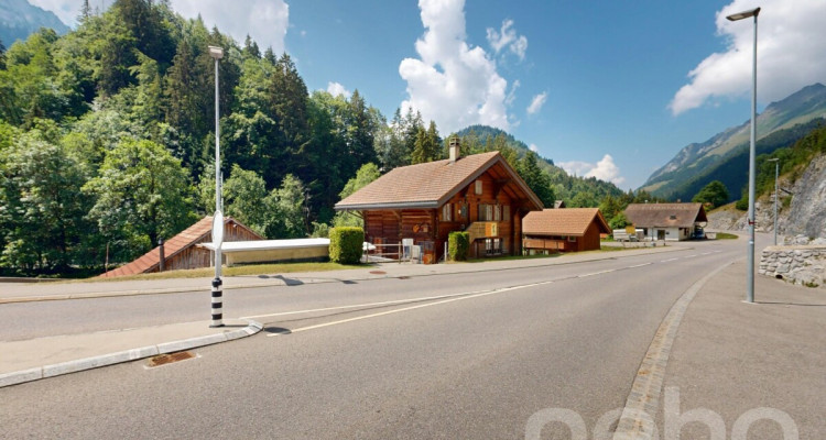 Un chalet plein de charme dans un écrin de verdure image 12