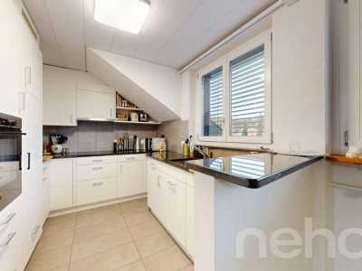 Preiswerte Dachwohnung mit 131 m² nahe Emme und Zentrum image 4