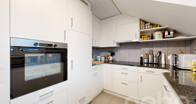 Preiswerte Dachwohnung mit 131 m² nahe Emme und Zentrum image 5