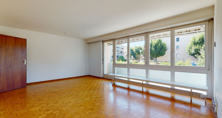 4.5-Zimmer Wohnung zentral in Reinach image 2