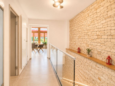 Luxueux appartement baigné de lumière image 4