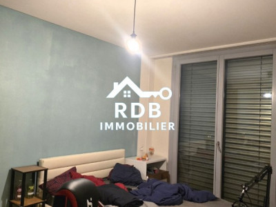 Appartement de 5 pièces au 2ème étage situé à Grand-Saconnex 1218 image 3