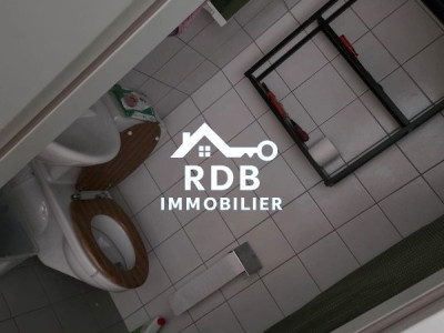 Appartement de 5 pièces au 2ème étage situé à Grand-Saconnex 1218 image 6