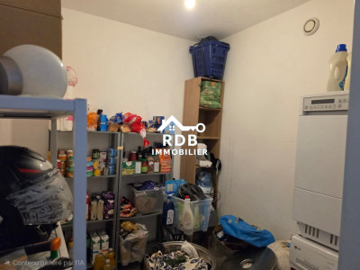 Appartement de 5 pièces au 2ème étage situé à Grand-Saconnex 1218 image 8