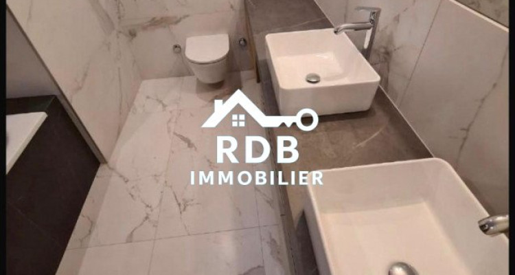 Appartement de 4,5 pièces au 1er étage situé à Genève 1208 image 5