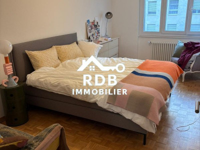 Appartement de 4 pièces au 2ème étage situé à Genève 1202 image 6