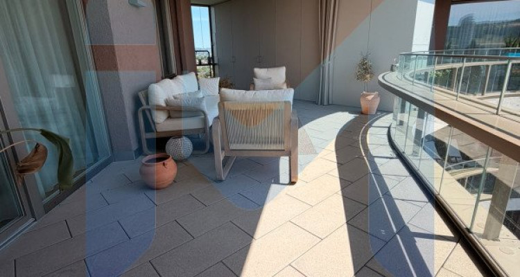 AUSSERGEWÖHNLICHES PENTHOUSE — Oberstes Stockwerk image 10