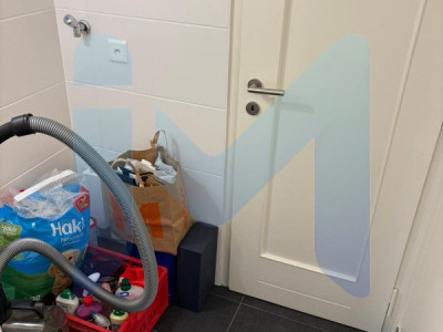Appartement de 4 pièces au 2ème étage situé à Genève 1202 image 8