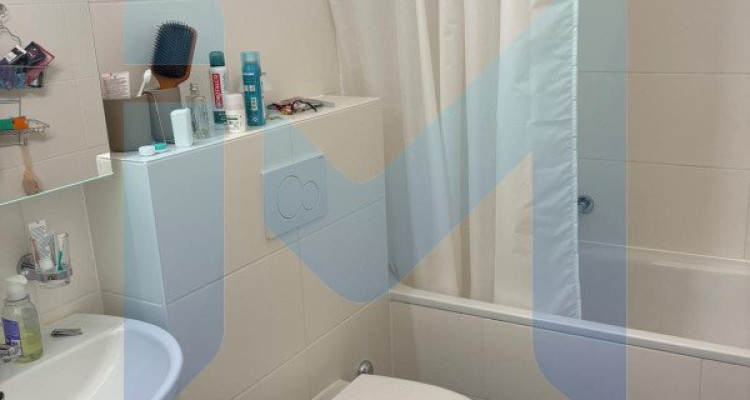 Appartement de 4 pièces au 2ème étage situé à Genève 1202 image 9