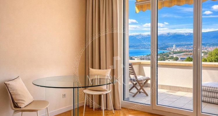 Un magnifique appartement en attique à Champel  image 3