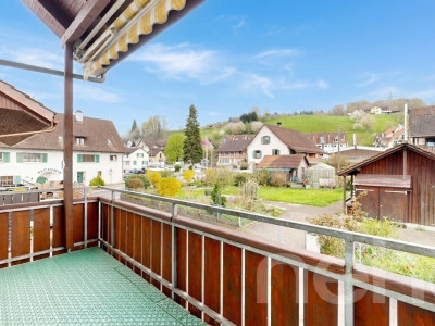 Gepflegtes 2-Familienhaus mit 835 m² Baulandparzelle image 11