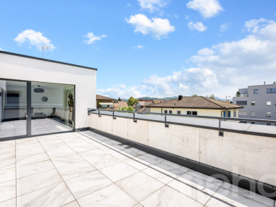 Luxuriöses 7.5  Zimmerhaus mit Aussenpool - Exklusives Wohnen in Suhr image 12