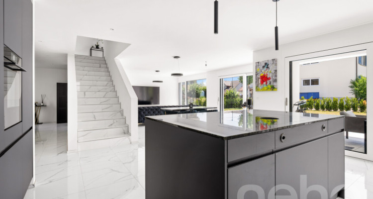 Luxuriöses 7.5  Zimmerhaus mit Aussenpool - Exklusives Wohnen in Suhr image 4