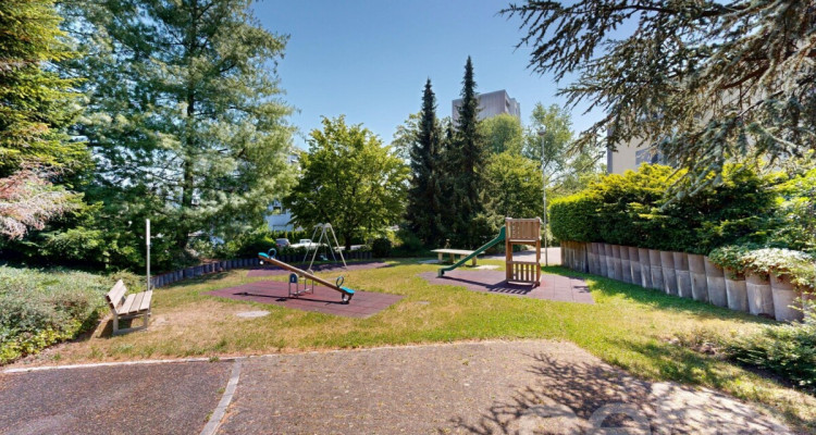 3.5-Zimmer-Wohnung in Dietikon mit Fernsicht und Potenzial image 12