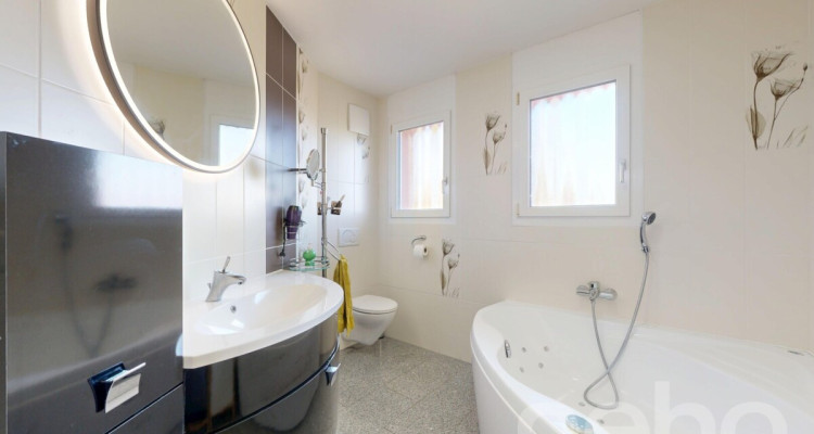 Spacieux appartement familial avec balcons et jardin à St-Prex image 12
